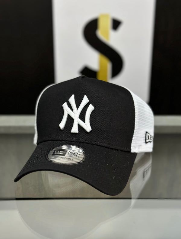 NEW ERA YANKEES/NEGRA/TRUCKER AJUSTABLE