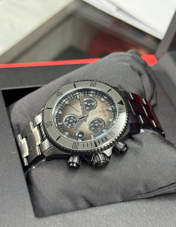 Reloj Dama Tissot Seastar 1000 Cuarzo 38mm Acero Negro T1202173306100