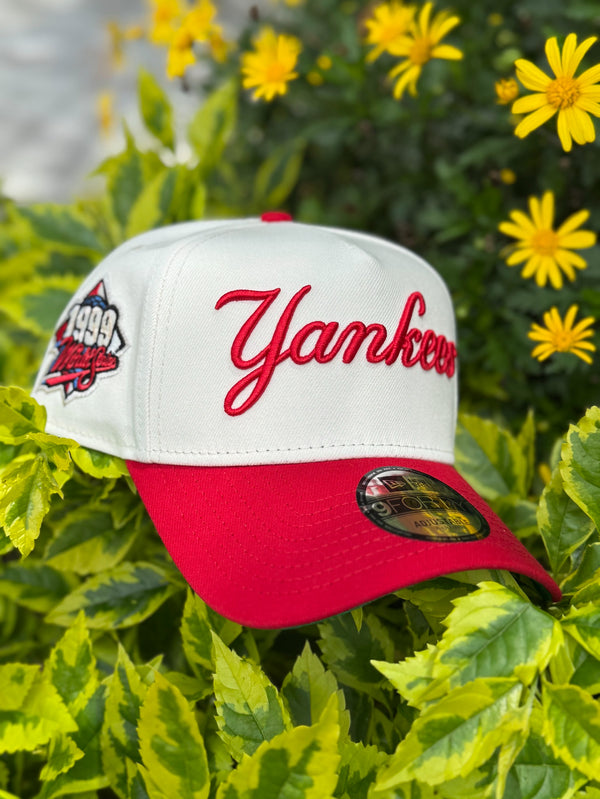 NEW ERA YANKEES/BLANCO HUESO/ROJO/AJUSTABLE